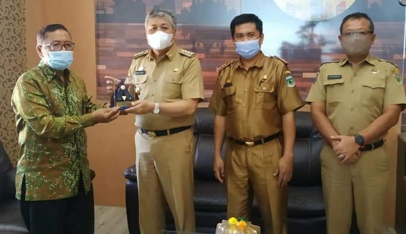 Penghargaan Dari Memteri Keuangan RI InsanNews.id